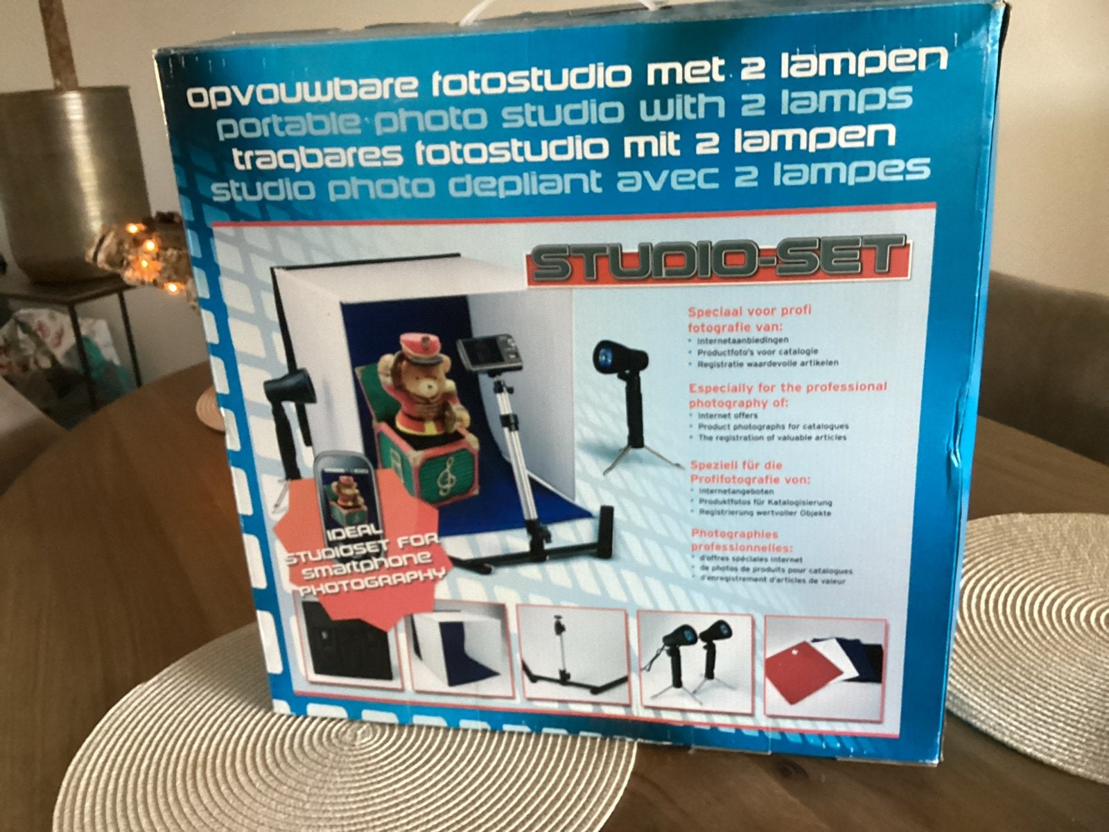 Opvouwbare fotostudio met 2 lampen en achtergronden, Ophalen of Verzenden, Zo goed als nieuw, Mini fotostudio, Overige merken