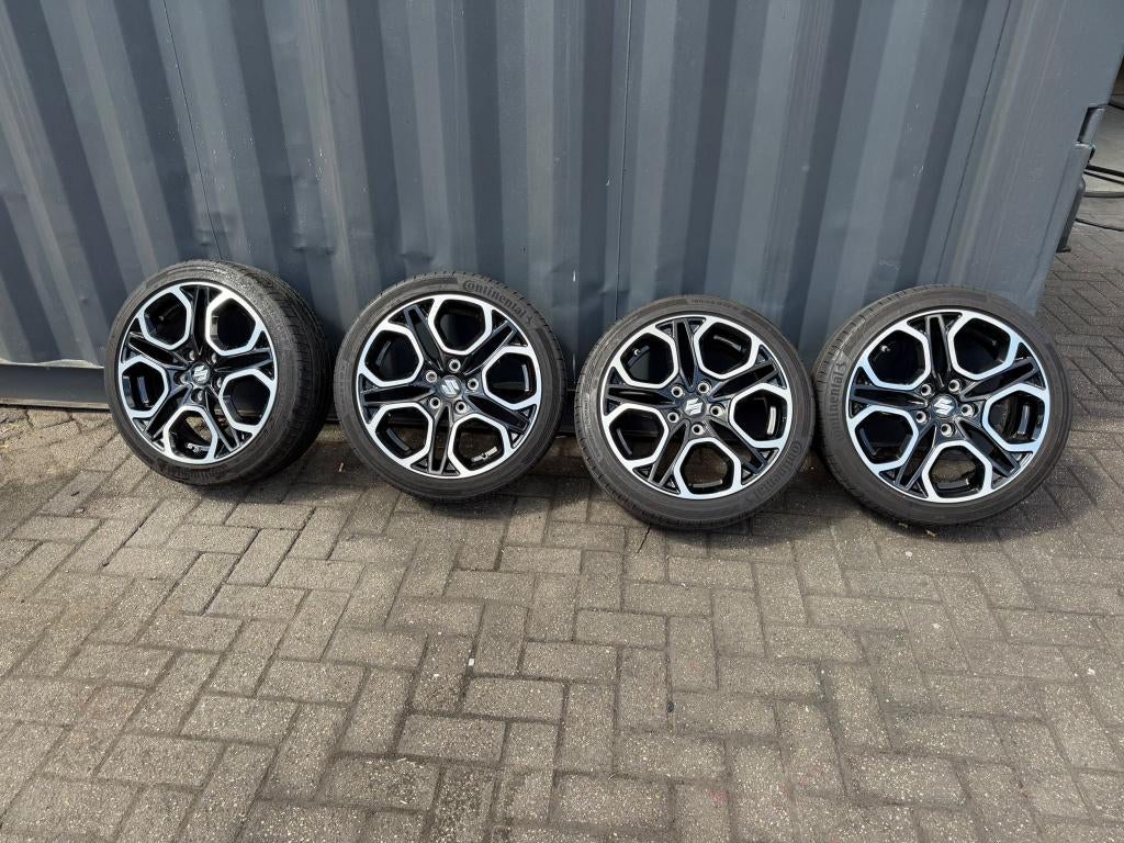 Suzuki Swift Velgen Met Band, Auto-onderdelen, Ophalen, Banden en Velgen, Nieuw, 17 inch