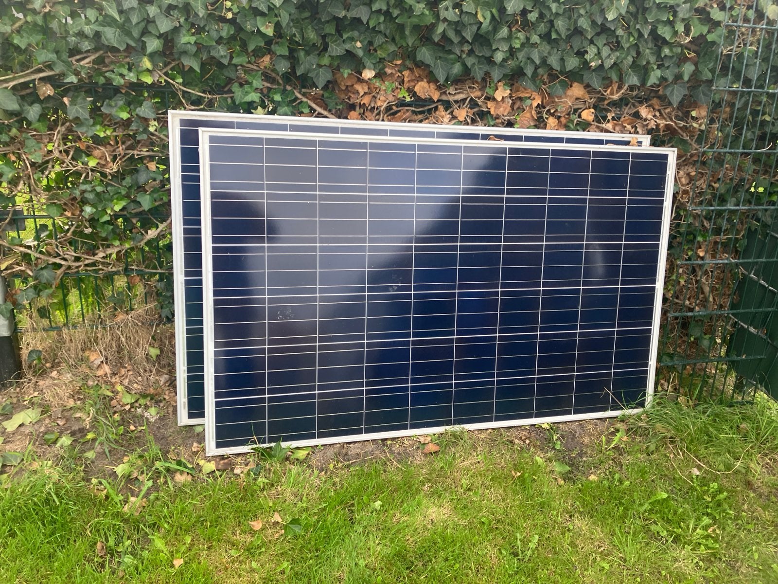 Twee Hareon Solar zonnepanelen 245W - Gebruikt, Ophalen of Verzenden, Gebruikt