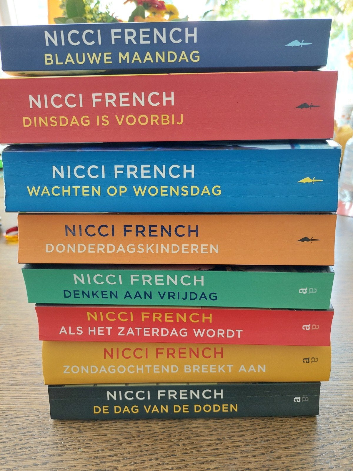 Nicci French serie: Maandag t/m Zondag + De Dag van de Doden, Boeken, Ophalen of Verzenden