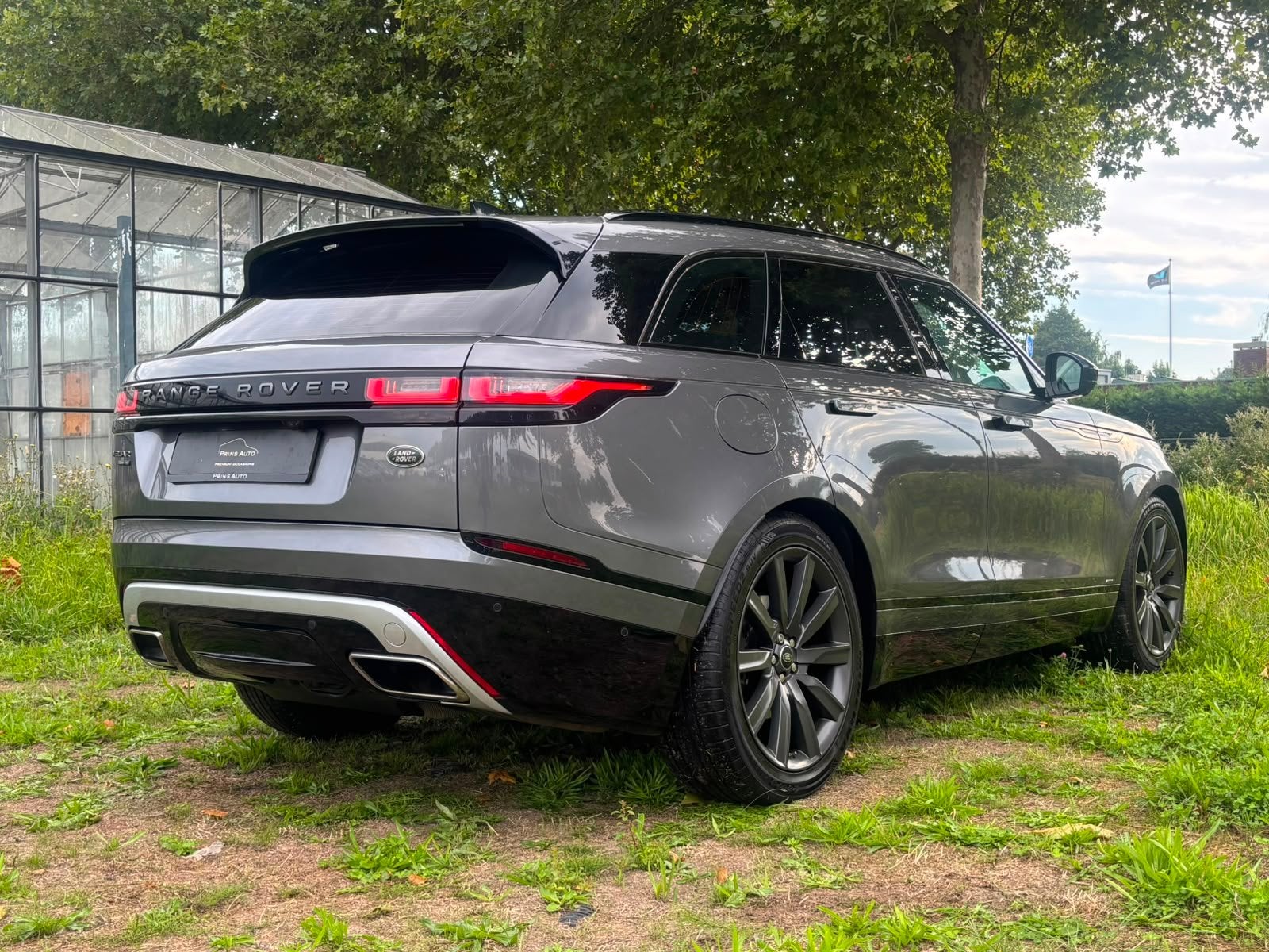 Land Rover Range Rover Velar 3.0 V6 AWD R-Dynamic HSE |PANO|, Auto's, Gebruikt, 2993 cc, 241 €/maand, Bedrijf