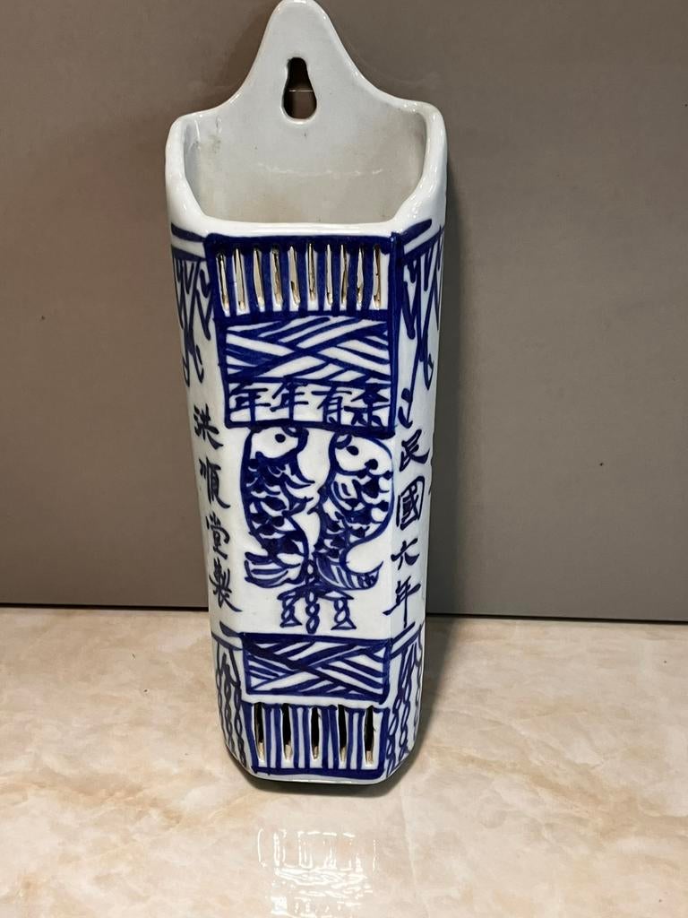 Antieke Chinese wandvaas/ eetstokjes houder’ jaar  1917, Ophalen of Verzenden