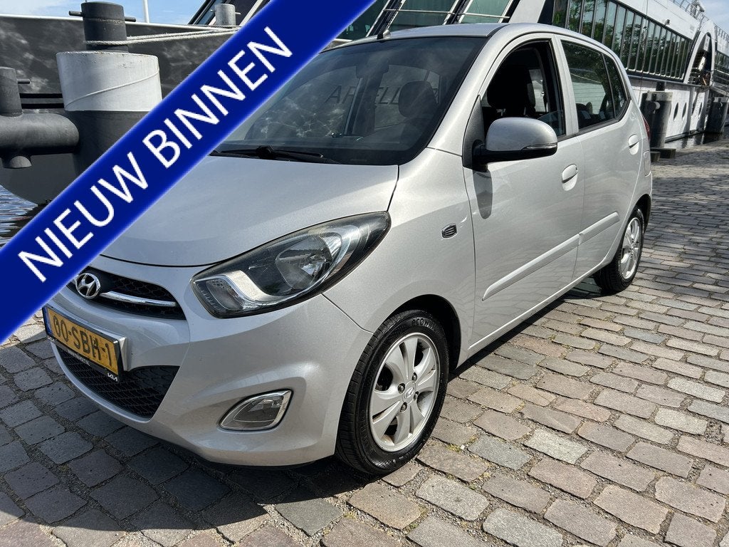 Hyundai i10 1.1 i-Catcher Airco Applecarplay navi (bj 2011), Euro 5, Stof, Gebruikt, 4 cilinders