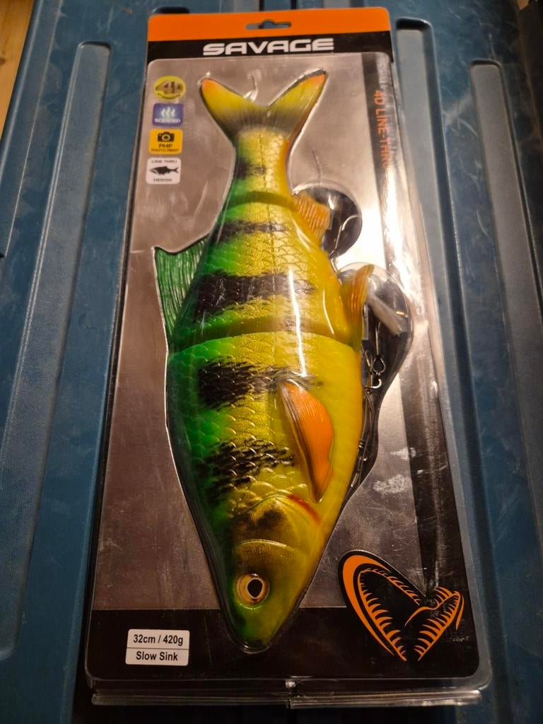 Savage gear line thru roach 32cm, Ophalen of Verzenden, Overige typen