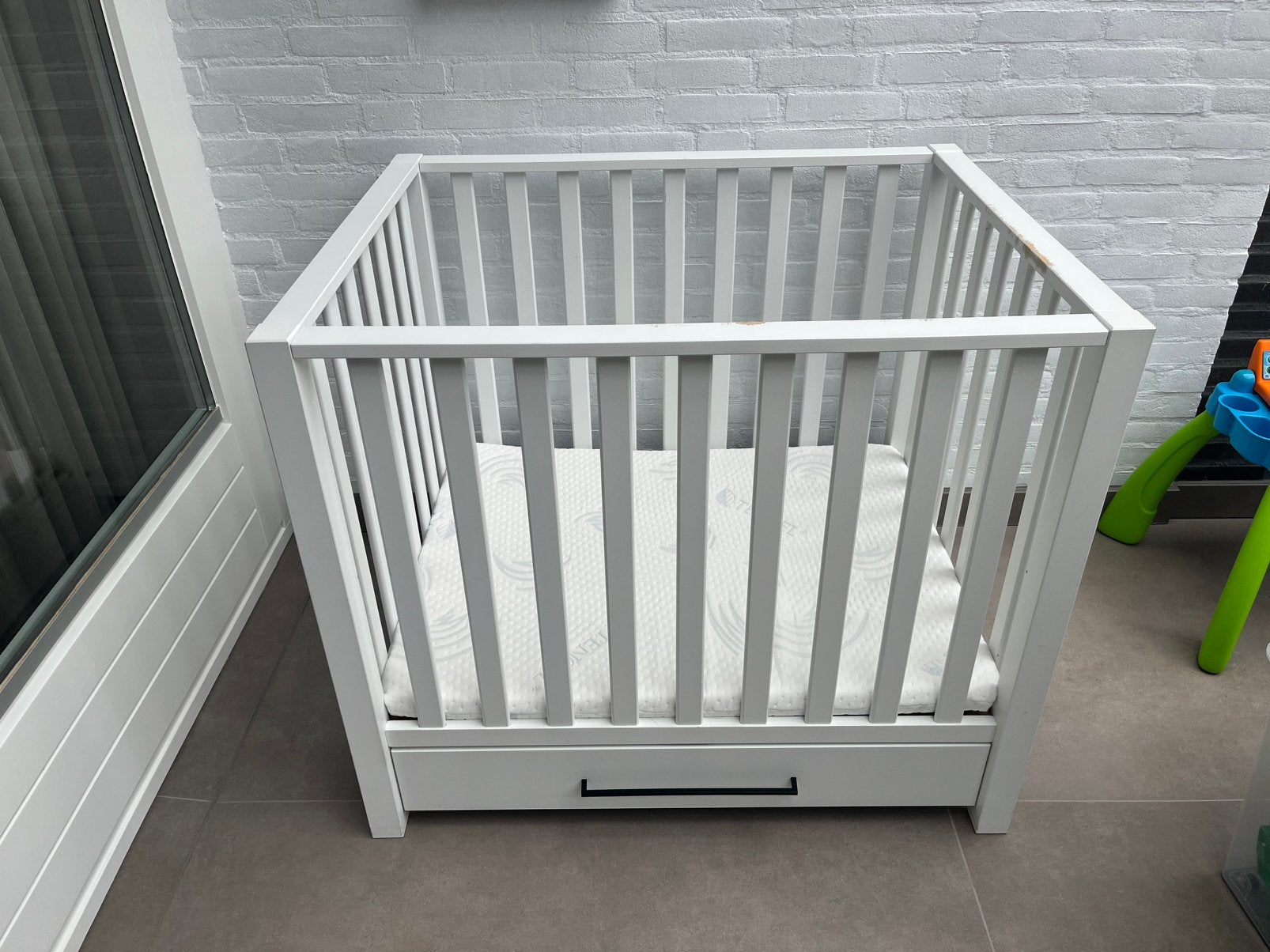 Europe Baby Casper Box Met Lade Mat Wit, Kinderen en Baby's, Boxen, Ophalen, Gebruikt, Lade