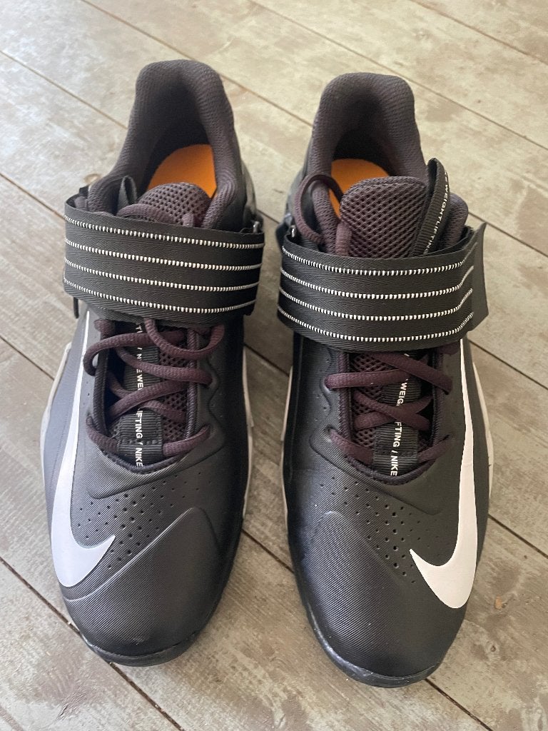 Nike Savaleos sportschoen maat 44,5, Nike, Nieuw, Ophalen of Verzenden, Sportschoenen