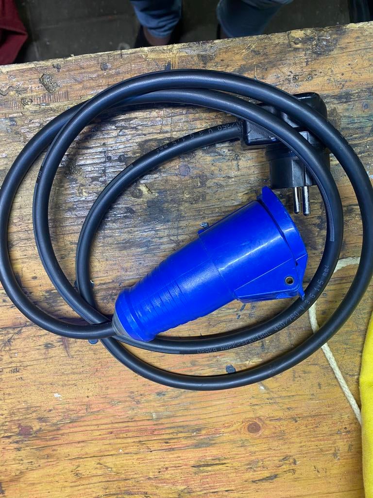 Verlengkabel met CEE stekker en Schuko stekker, Caravans en Kamperen, Kampeeraccessoires, Gebruikt, Ophalen of Verzenden