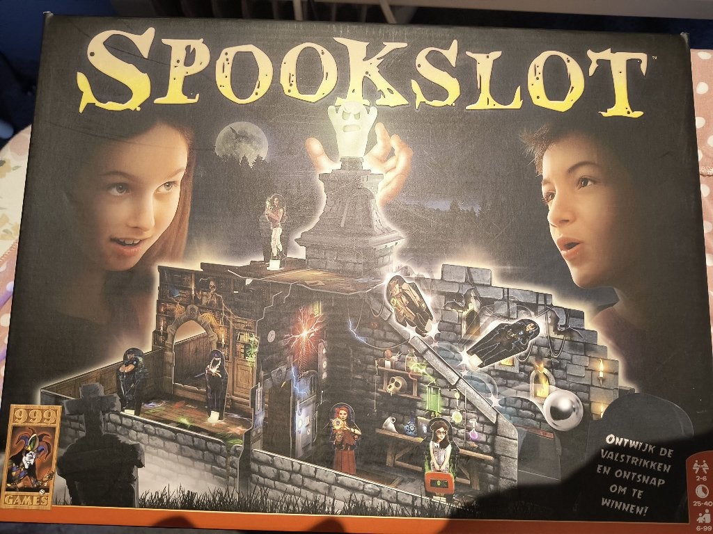 Spookslot bordspel 2020 variant, Vijf spelers of meer, Ophalen, Zo goed als nieuw, 999 games