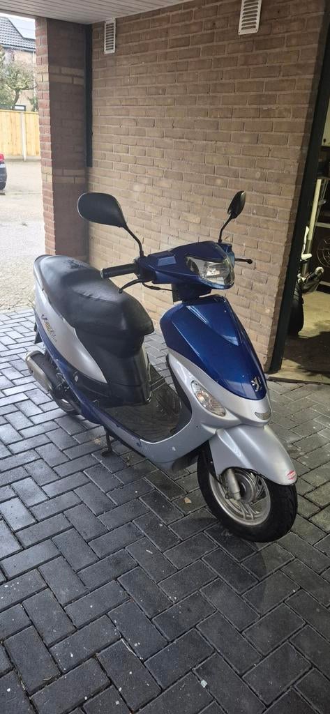Peugeot vclic met wok, Fietsen en Brommers, Scooters | Peugeot, Ophalen, Overige modellen, Zo goed als nieuw, 50 cc