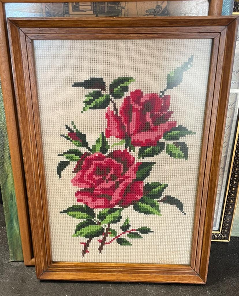 Geborduurde rode rozen schilderij, Ophalen of Verzenden, Hout