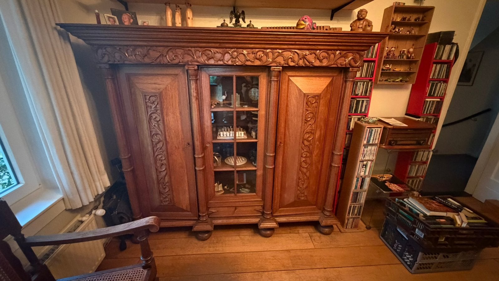 Javaans massief mahoniehouten wandmeubel, Ophalen