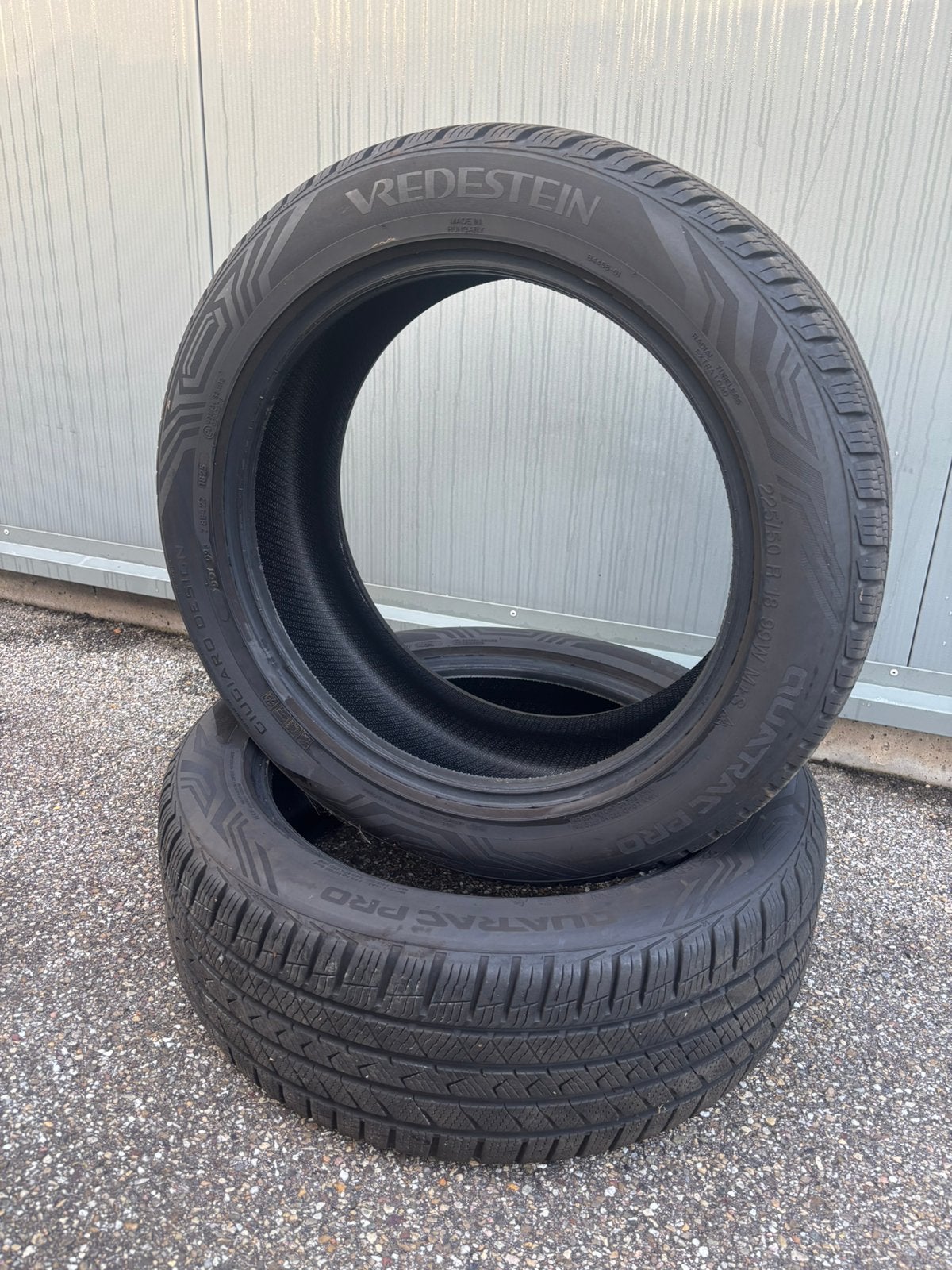 2 X Vredestein Quatrac Pro 225/50R18 6,3mm