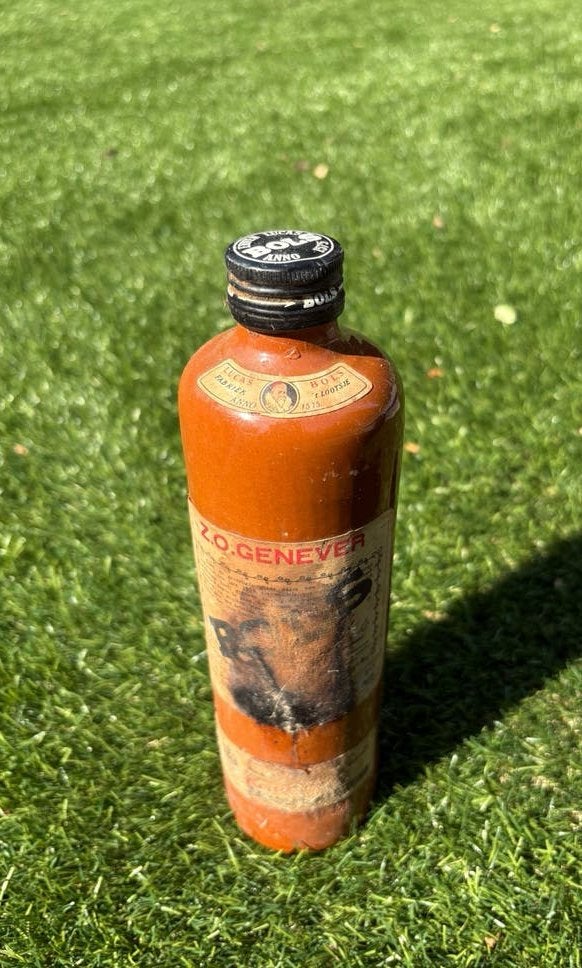 Oude jeneverfles bols voor verzameling of mancave, Ophalen of Verzenden, Gebruikt