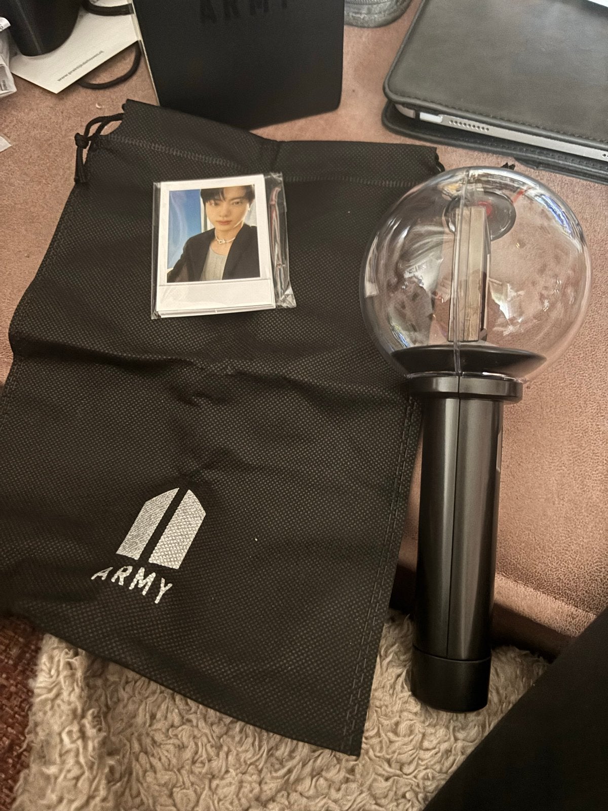 BTS Official Light Stick Ver. 4 (ARMY Bomb), Ophalen of Verzenden, Zo goed als nieuw