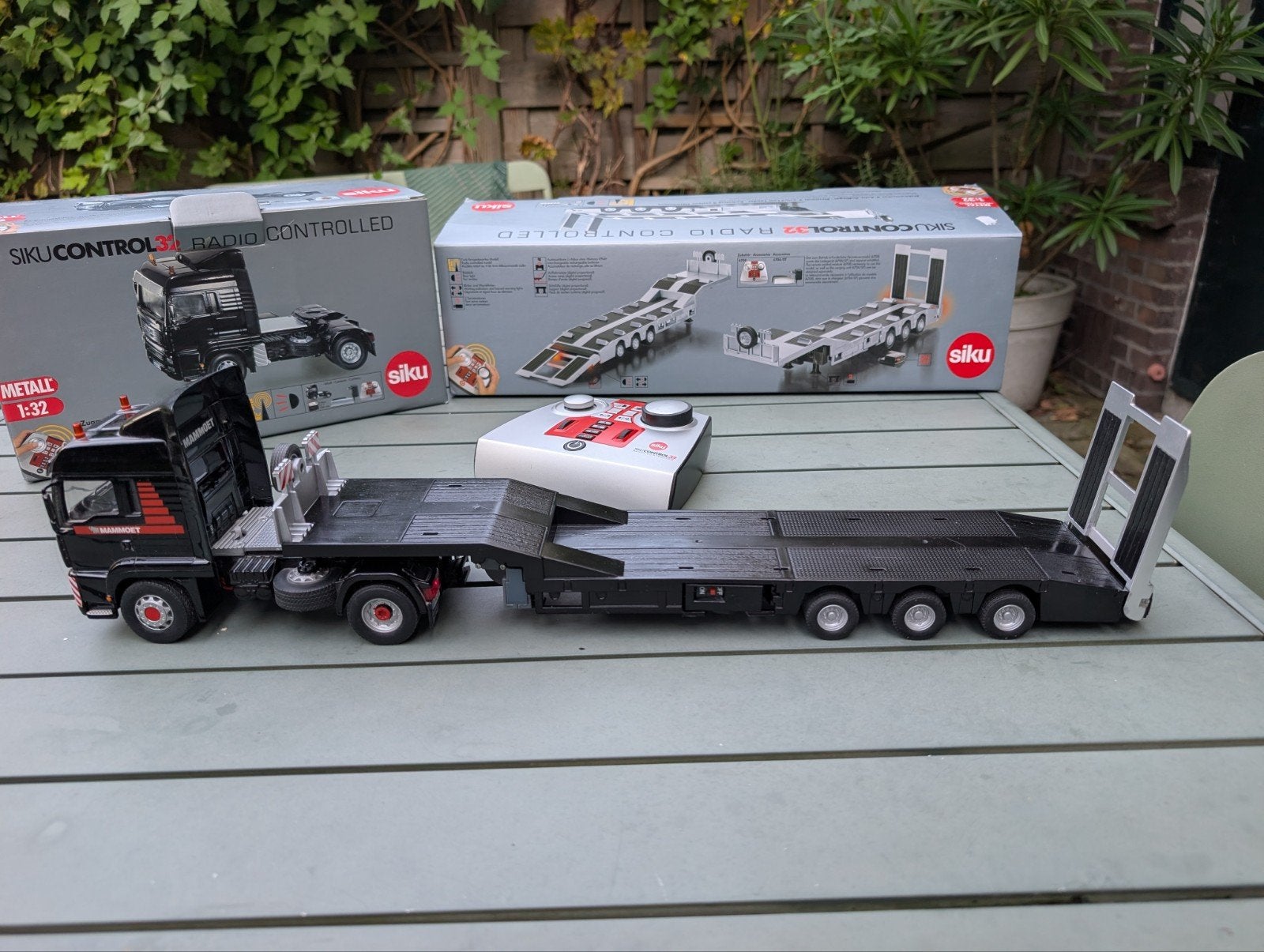 Siku Control RC MAN Vrachtwagen met Dieplader customized, Hobby en Vrije tijd, Elektro, Ophalen of Verzenden, Zo goed als nieuw