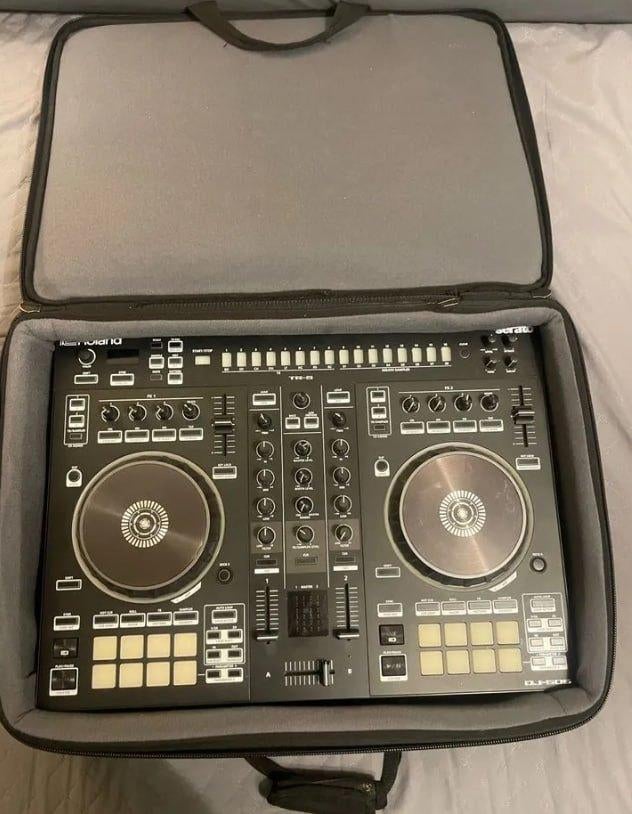 Roland dj 505, Muziek en Instrumenten, Dj-sets en Draaitafels, Ophalen of Verzenden, Zo goed als nieuw, Dj-set, Pioneer