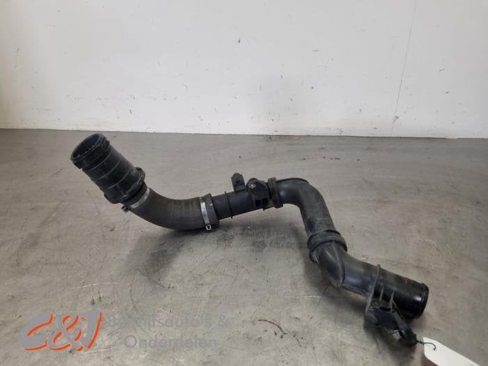 Intercooler Buis van een Opel Vivaro, Auto-onderdelen, Gebruikt, -, -, Opel