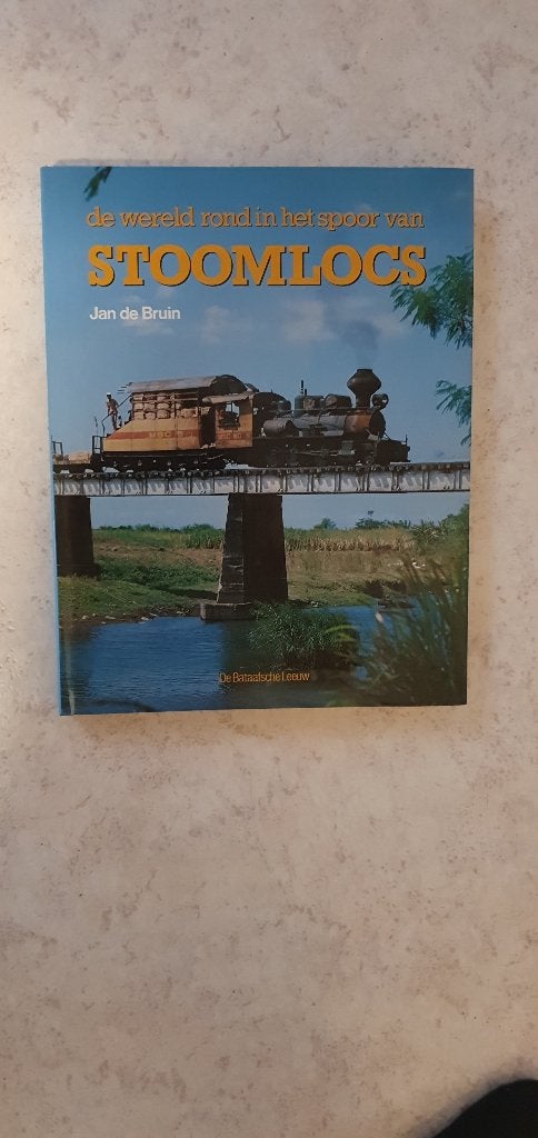 boek stoom locs treinen, Boeken, Ophalen of Verzenden, Zo goed als nieuw, Evert bruin, Trein
