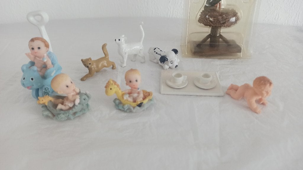 Poppenhuis baby / dieren, Ophalen of Verzenden, Zo goed als nieuw, Toebehoren