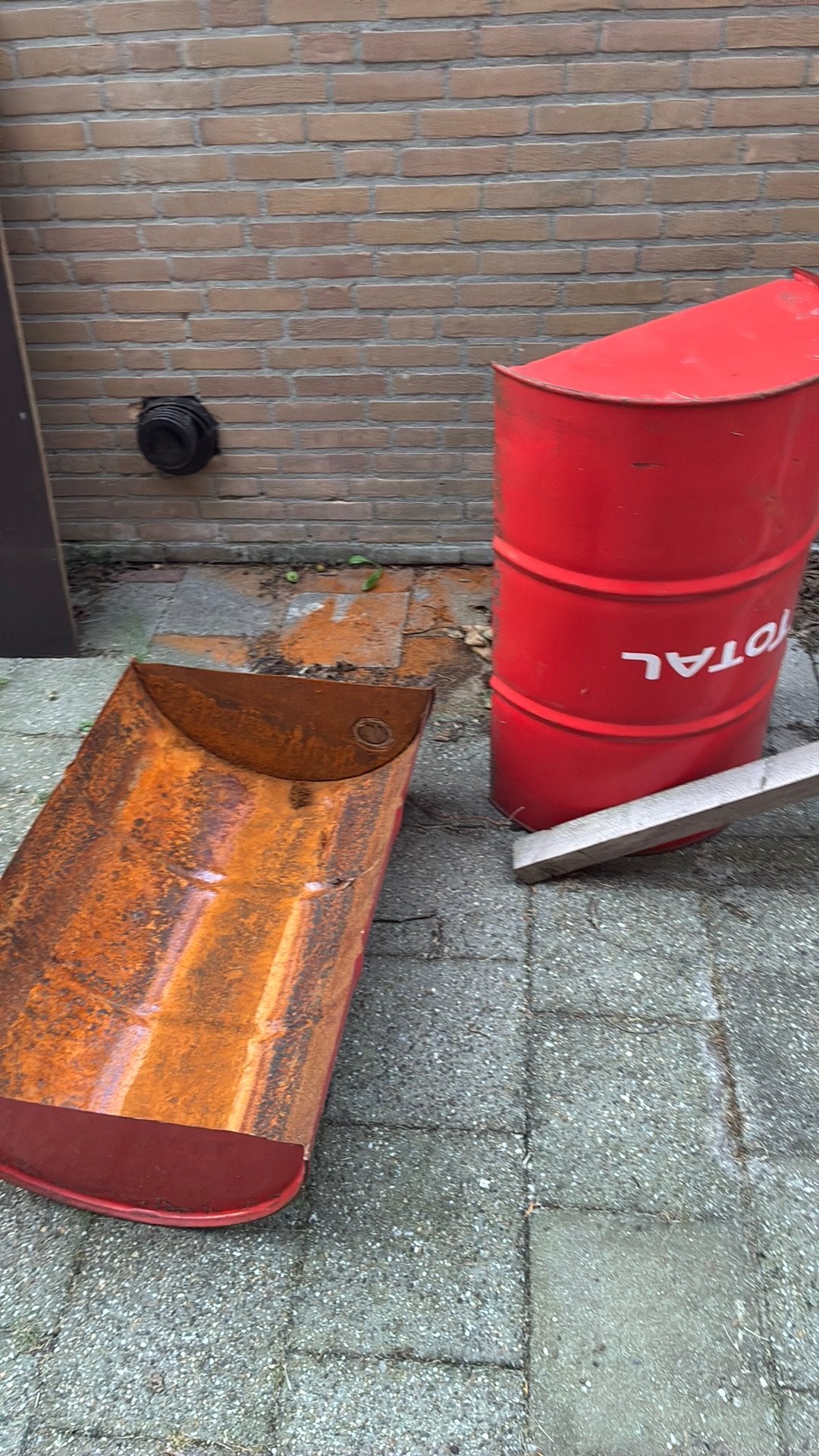 Stooktonnen, Ophalen, Zo goed als nieuw