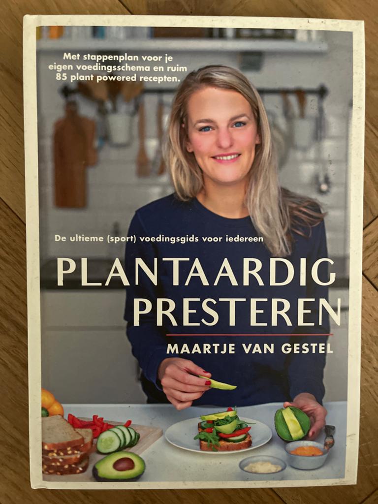 Plantaardig Presteren - Maarten van Gestel, Ophalen of Verzenden, Gelezen, Dieet en Voeding