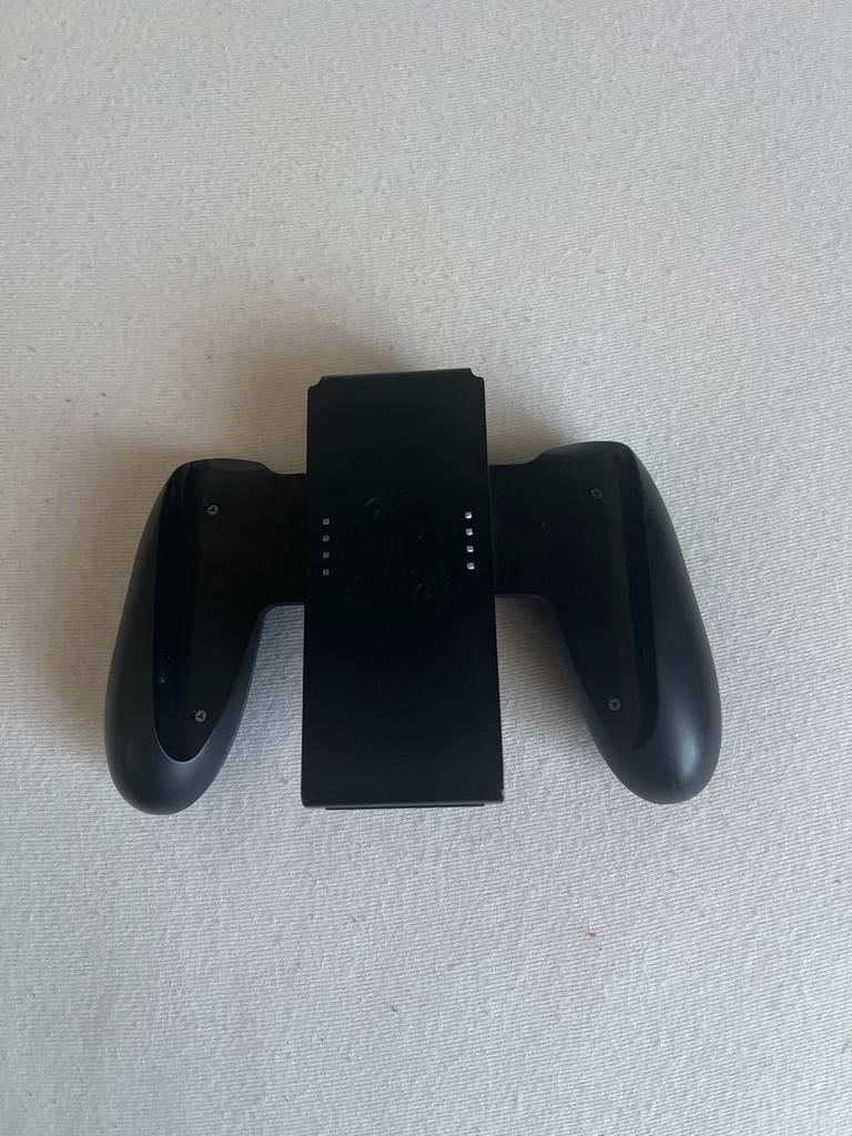 Nintendo Switch Joy-Con Grip Controller Houder Zwart, Spelcomputers en Games, Spelcomputers | Nintendo Consoles | Accessoires