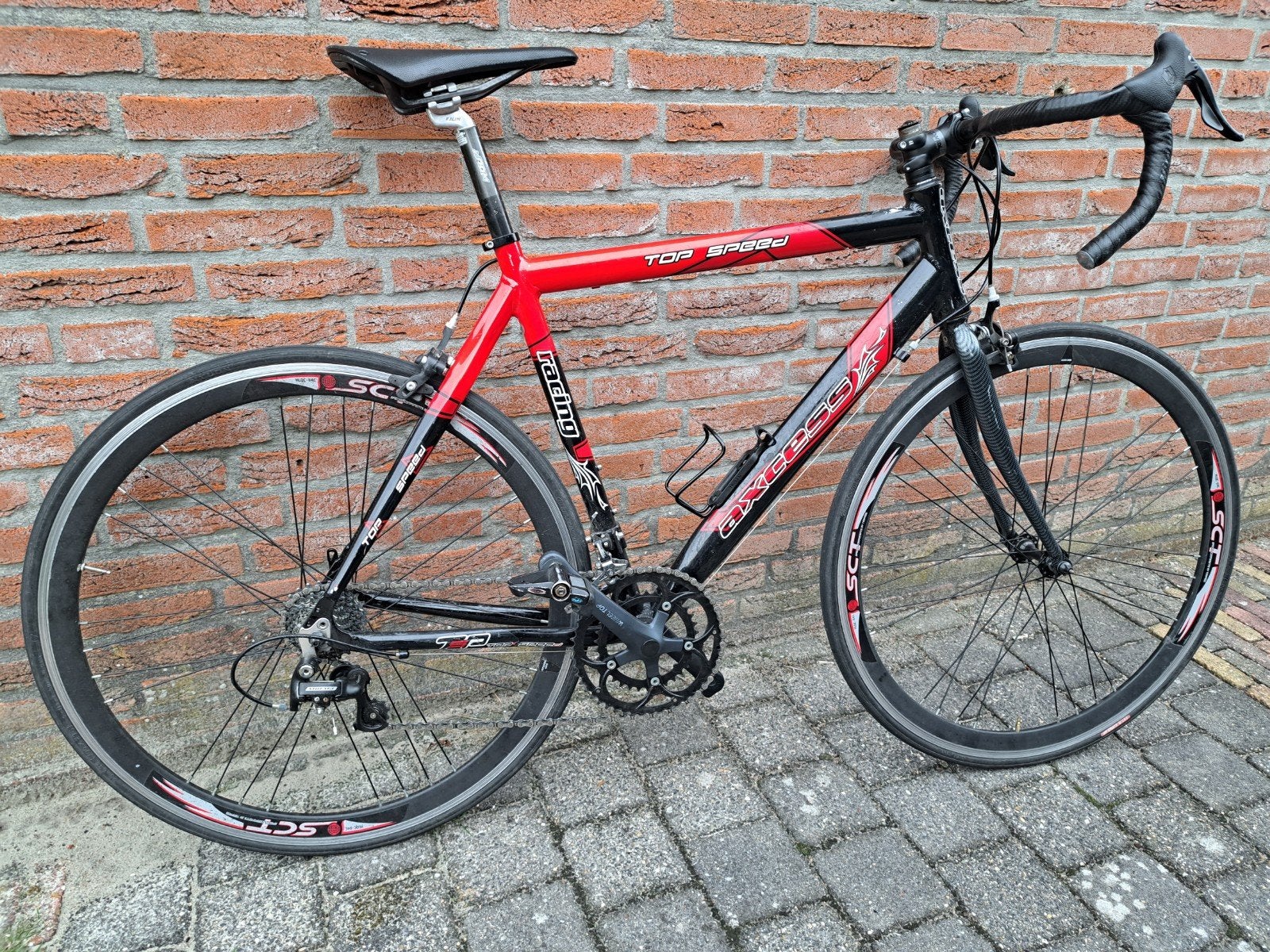 Axcess Top Speed racefiets - Rood/Zwart, Fietsen en Brommers, Fietsen | Racefietsen, Gebruikt, Velgrem, Aluminium, 57 tot 61 cm
