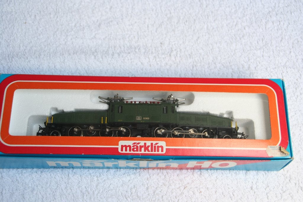 Märklin HO 3356 'Elektrische locomotief Ce6/8 krokodil SBB', Wisselstroom, Locomotief, Ophalen of Verzenden, Zo goed als nieuw