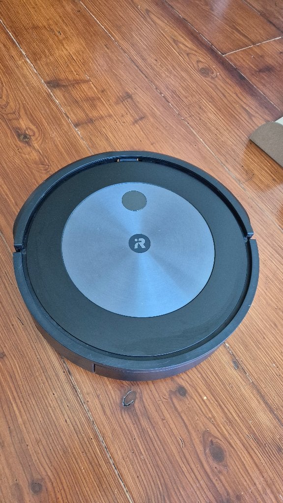 Robot Vacuum Roomba iRobot j7, Gebruikt, IRobot, Ophalen of Verzenden, Robotstofzuiger