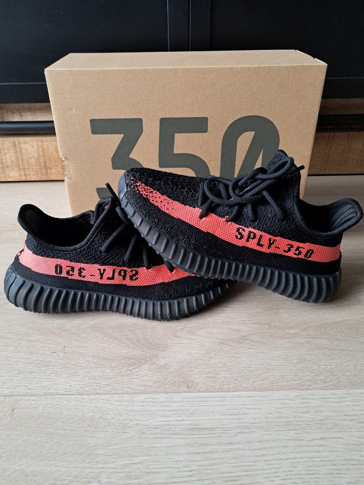 Yeezy boost 350 v2, Kleding | Heren, Schoenen, Verzenden, Zo goed als nieuw, Overige kleuren