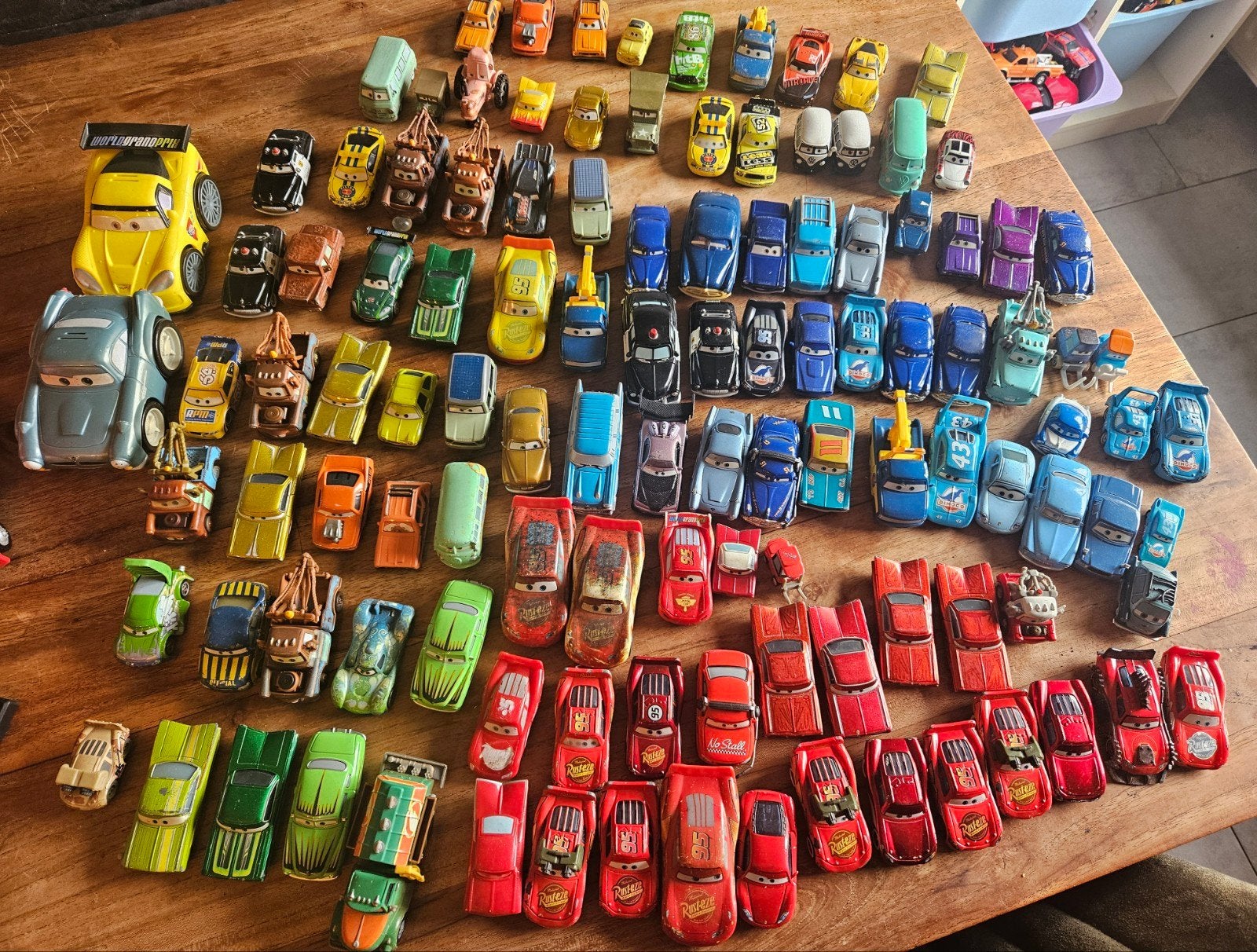 Grote collectie Disney Cars auto's en Dinoco Car Wash, Ophalen of Verzenden, Gebruikt