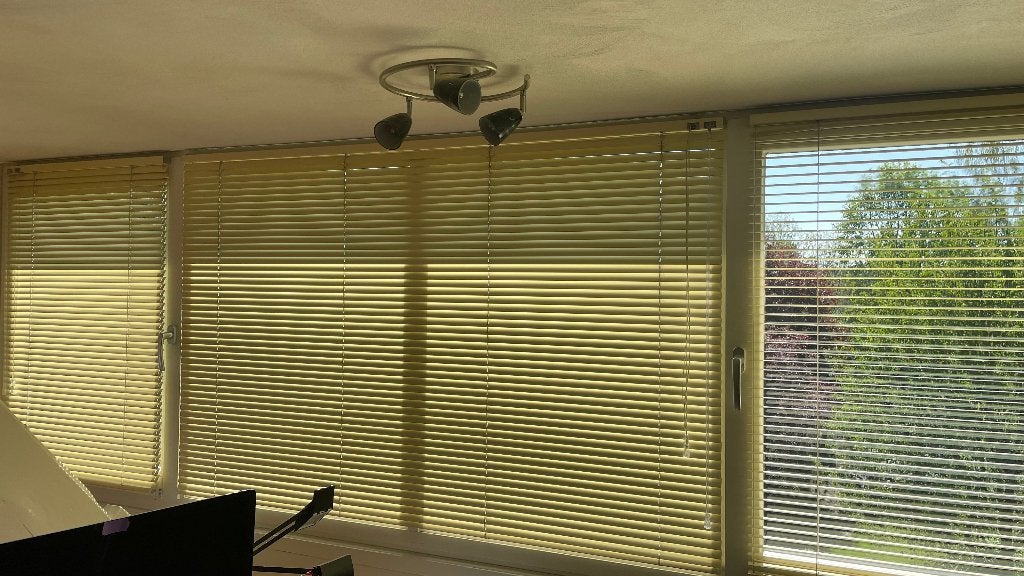 mooie luxaflex, prima kwaliteit, Ophalen, Zo goed als nieuw, 100 tot 150 cm, 100 tot 150 cm