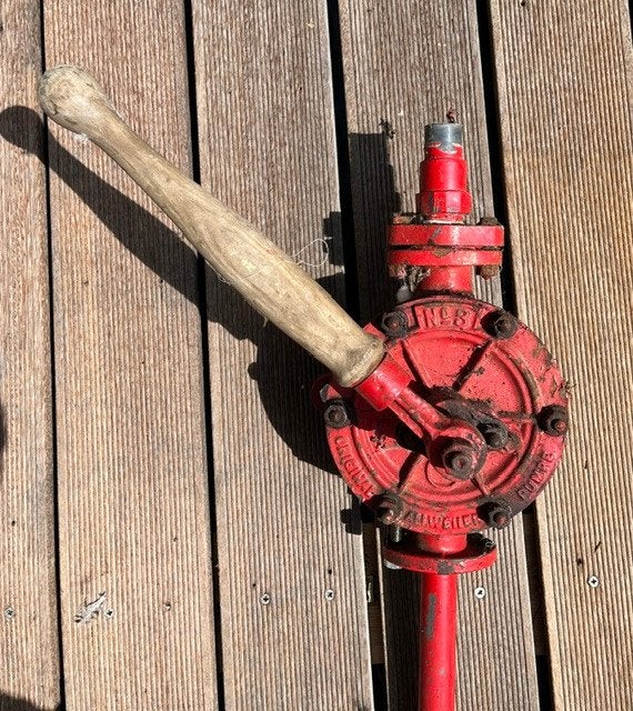 Olie, benzine of waterpomp, Ophalen, Gebruikt