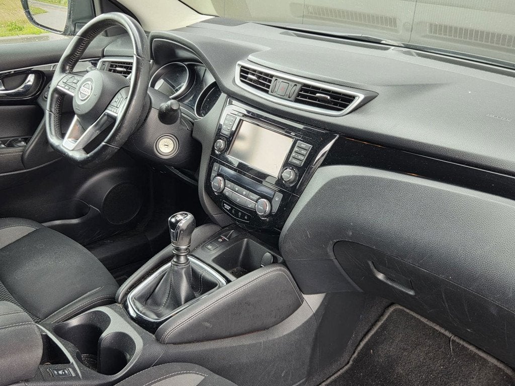 Nissan Qashqai 1.2 N-Connecta, Voorwielaandrijving, Gebruikt, Euro 6, 4 cilinders