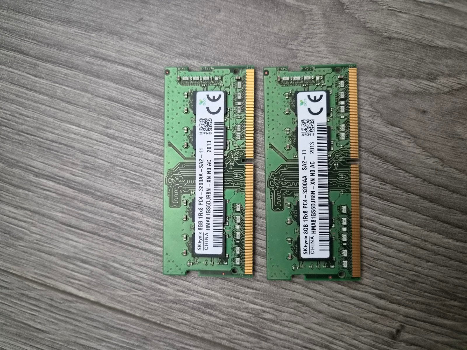 2x SK Hynix 8GB DDR4 RAM PC4-3200AA Laptop Geheugen, Computers en Software, RAM geheugen, Gebruikt, DDR4, 8 GB, Ophalen of Verzenden