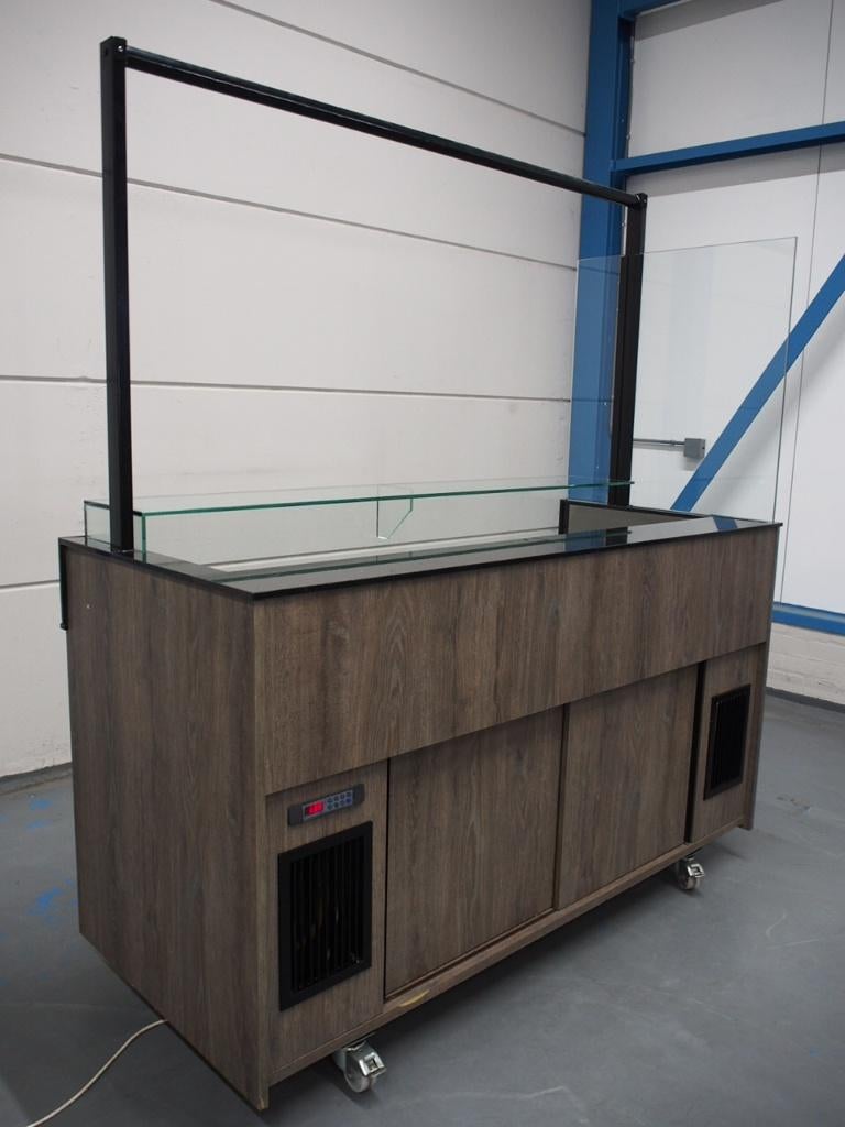 Professionele vleeskoeling / gekoelde toonbank, 200 cm of meer, 75 cm of meer, Ophalen of Verzenden, Zo goed als nieuw