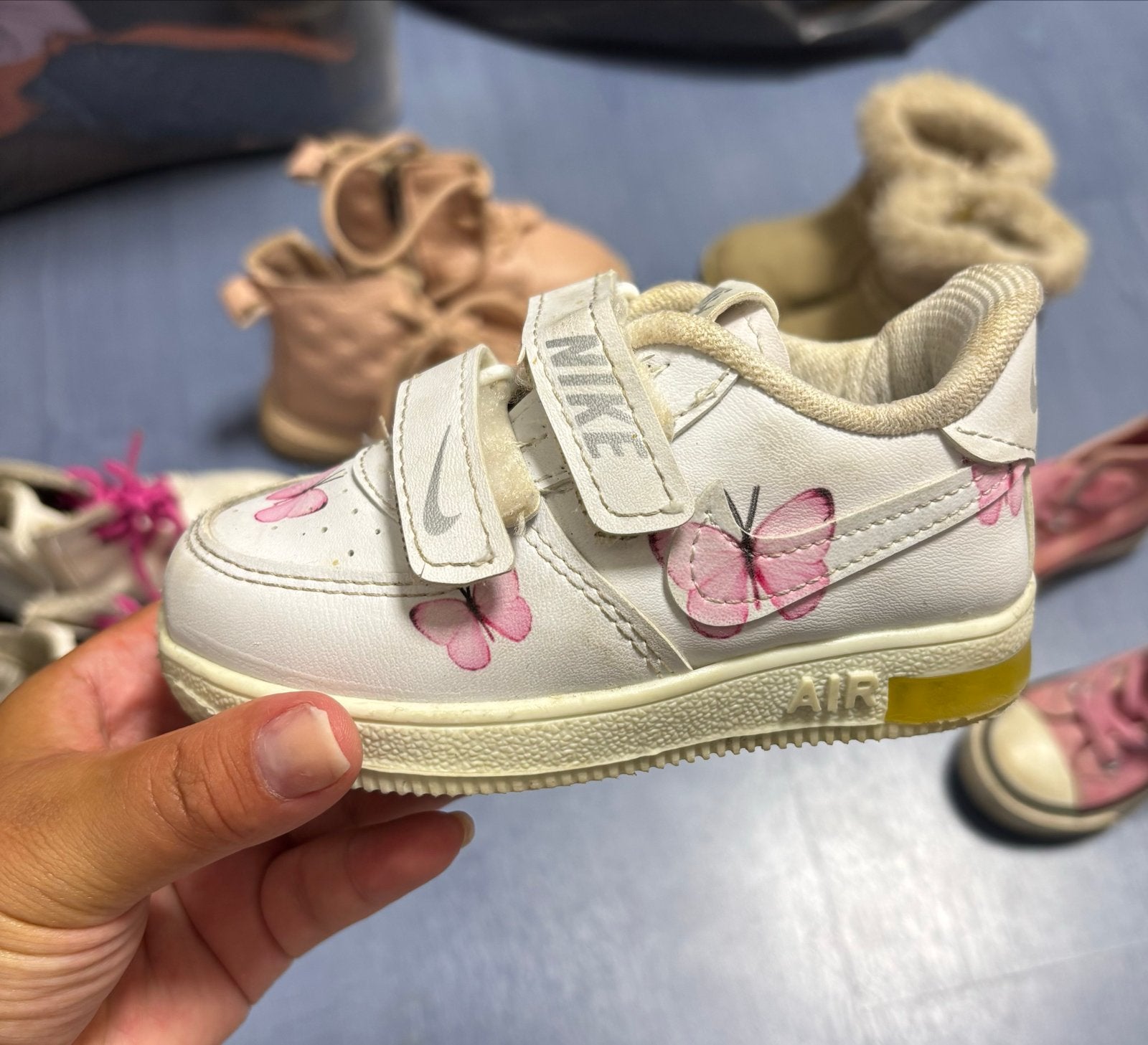 Leuke kinderschoenen maat 22, Kinderen en Baby's, Kinderkleding | Schoenen en Sokken, Ophalen, Gebruikt, Jongen of Meisje, Schoenen