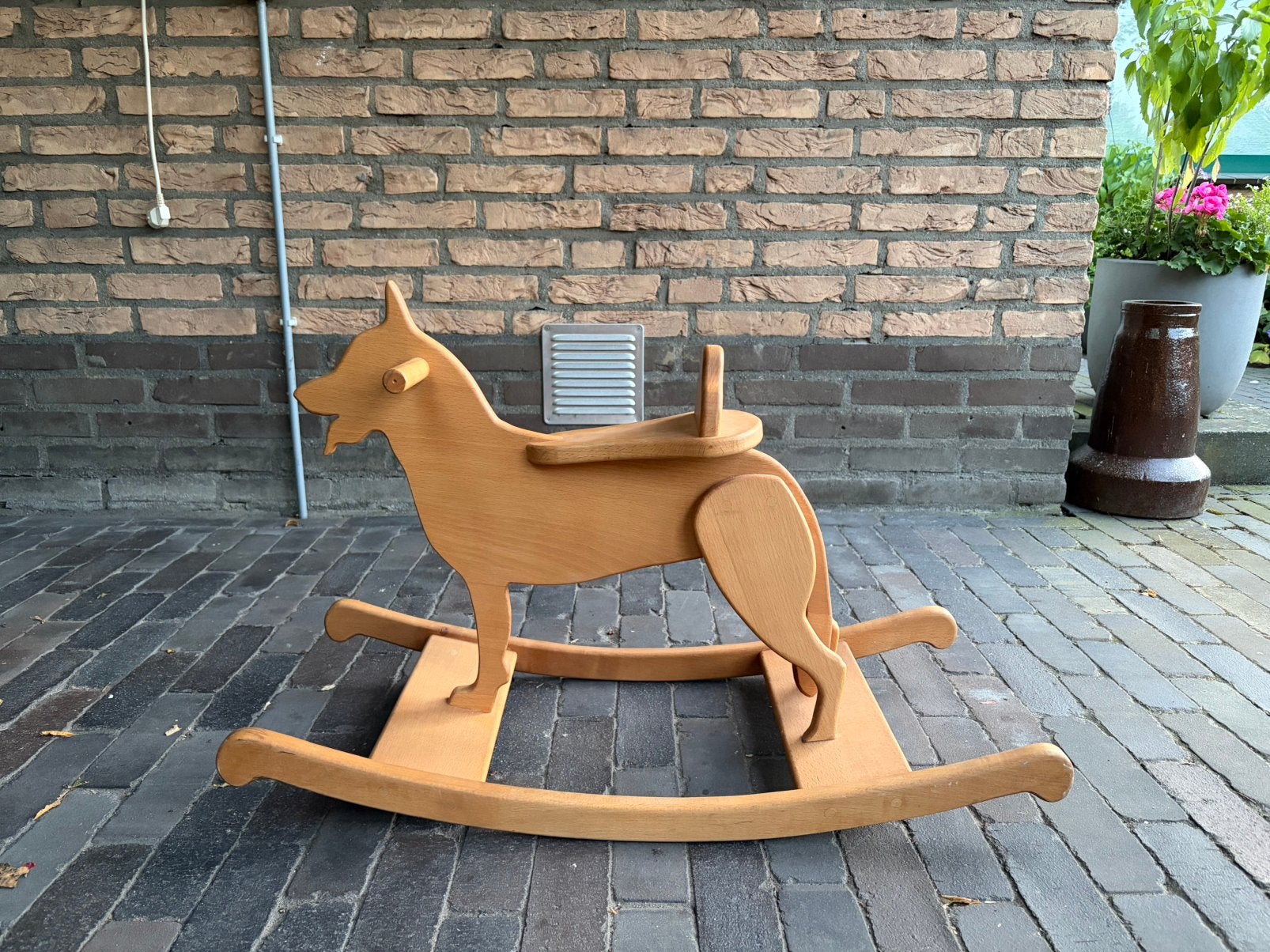 Houten hobbel hond, Ophalen, Zo goed als nieuw