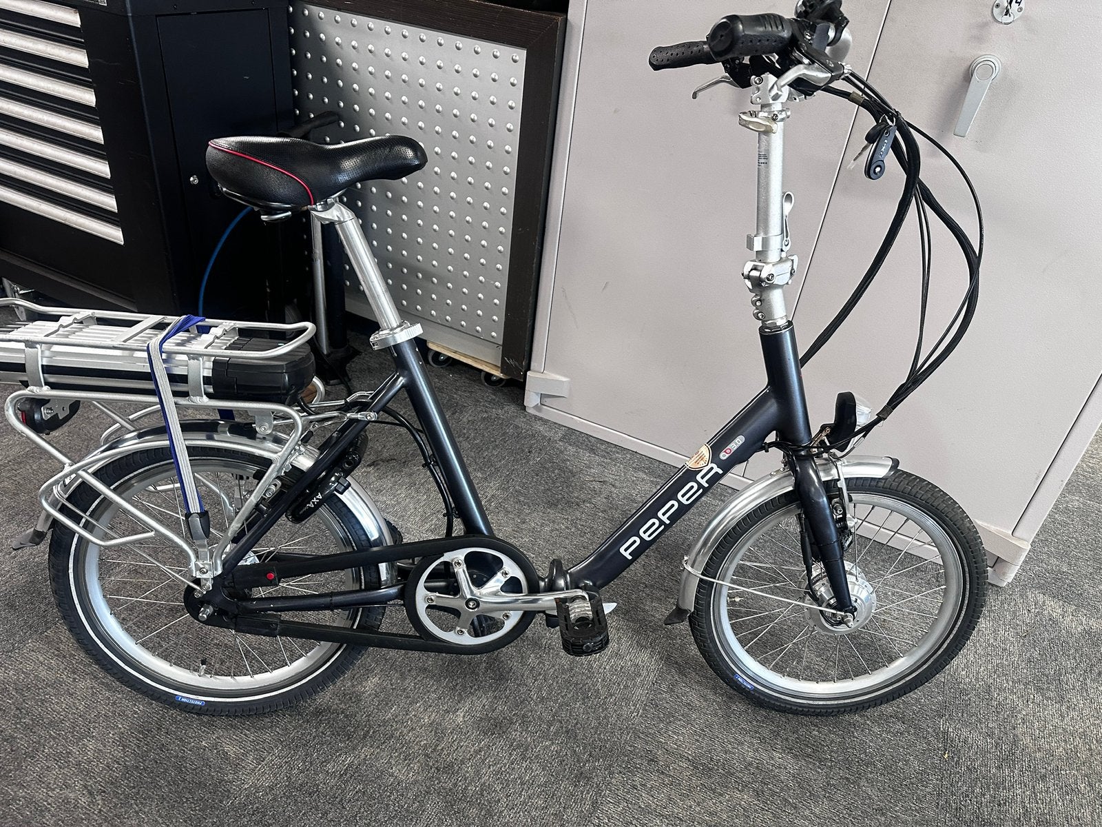Elektrische vouwfiets met 20 inch banden, Fietsen en Brommers, Ophalen of Verzenden, Zo goed als nieuw, 20 inch of meer