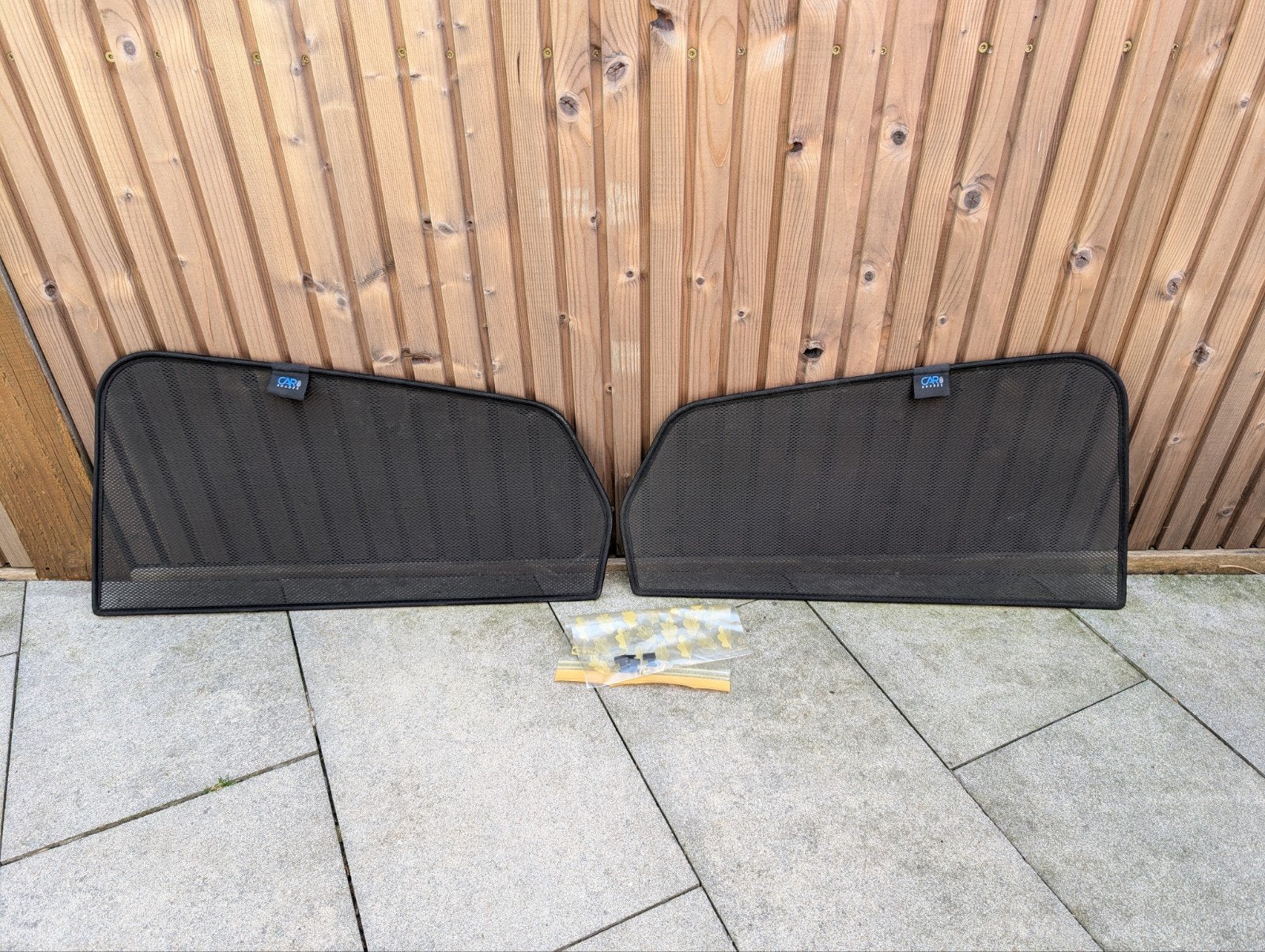 Car Shades zonwering Volvo V40 (achterramen) zonneschermen, Ophalen of Verzenden, Zo goed als nieuw