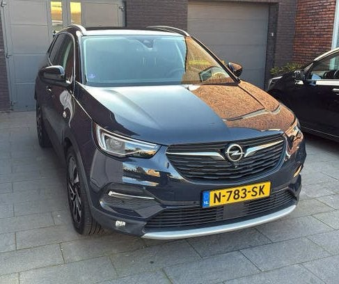 Opel Grandland X 1.2 Turbo 130pk 2018 Grijs, Voorwielaandrijving, Zwart, 1199 cc, Parkeerassistent