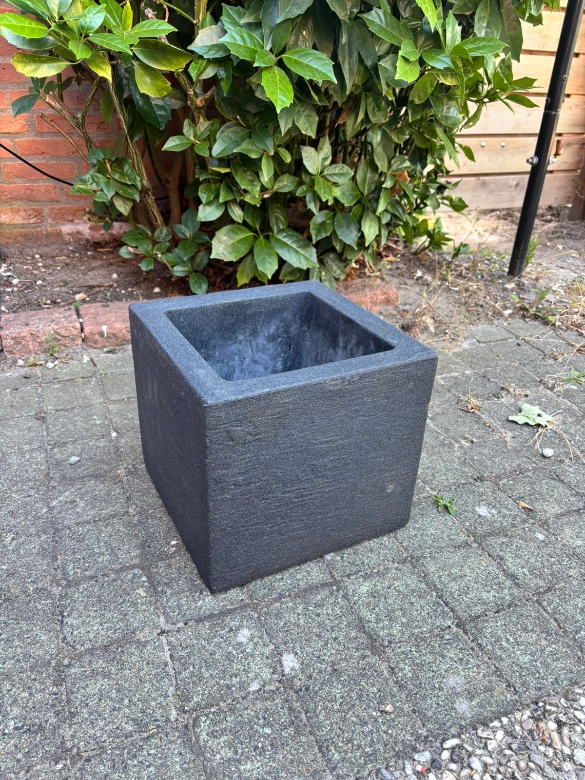Geli Plantenbak kubus anraciet kunststof 30x30x 26h, Tuin en Terras, Bloembakken en Plantenbakken, Ophalen, Kunststof, Gebruikt
