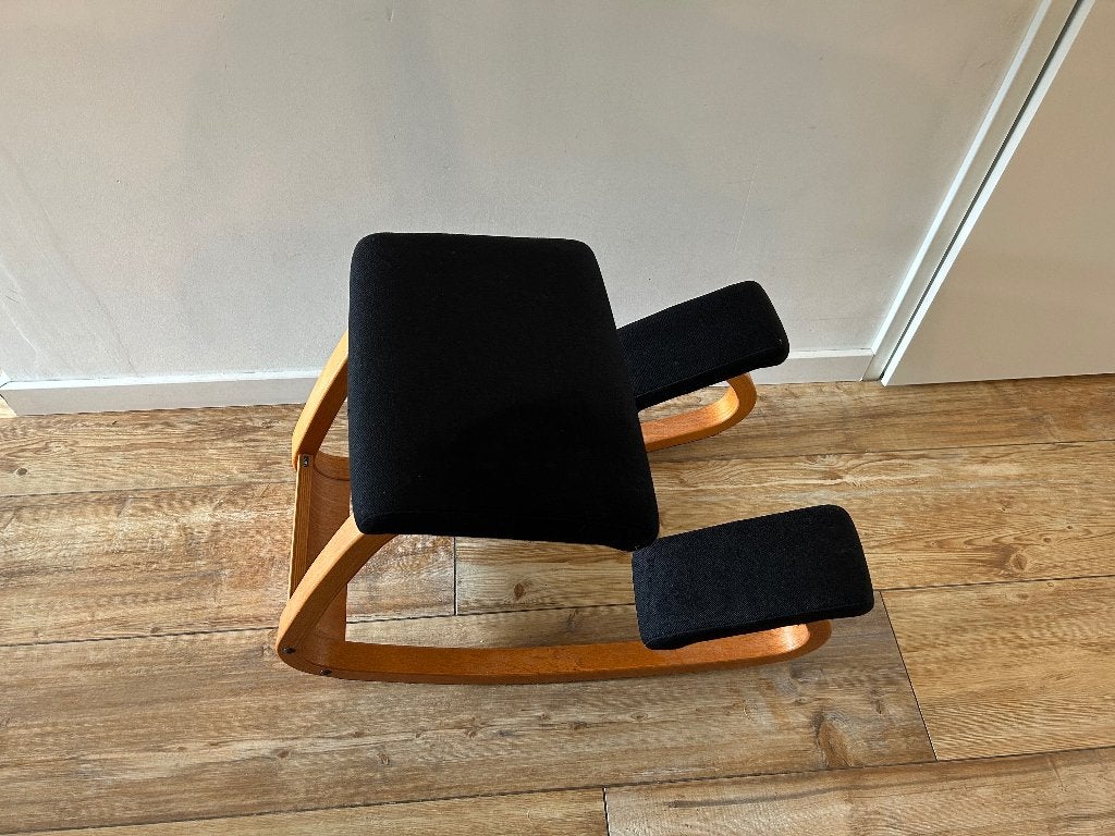 Stokke varier stoel, Ophalen, Gebruikt, Zwart, Bureaukruk