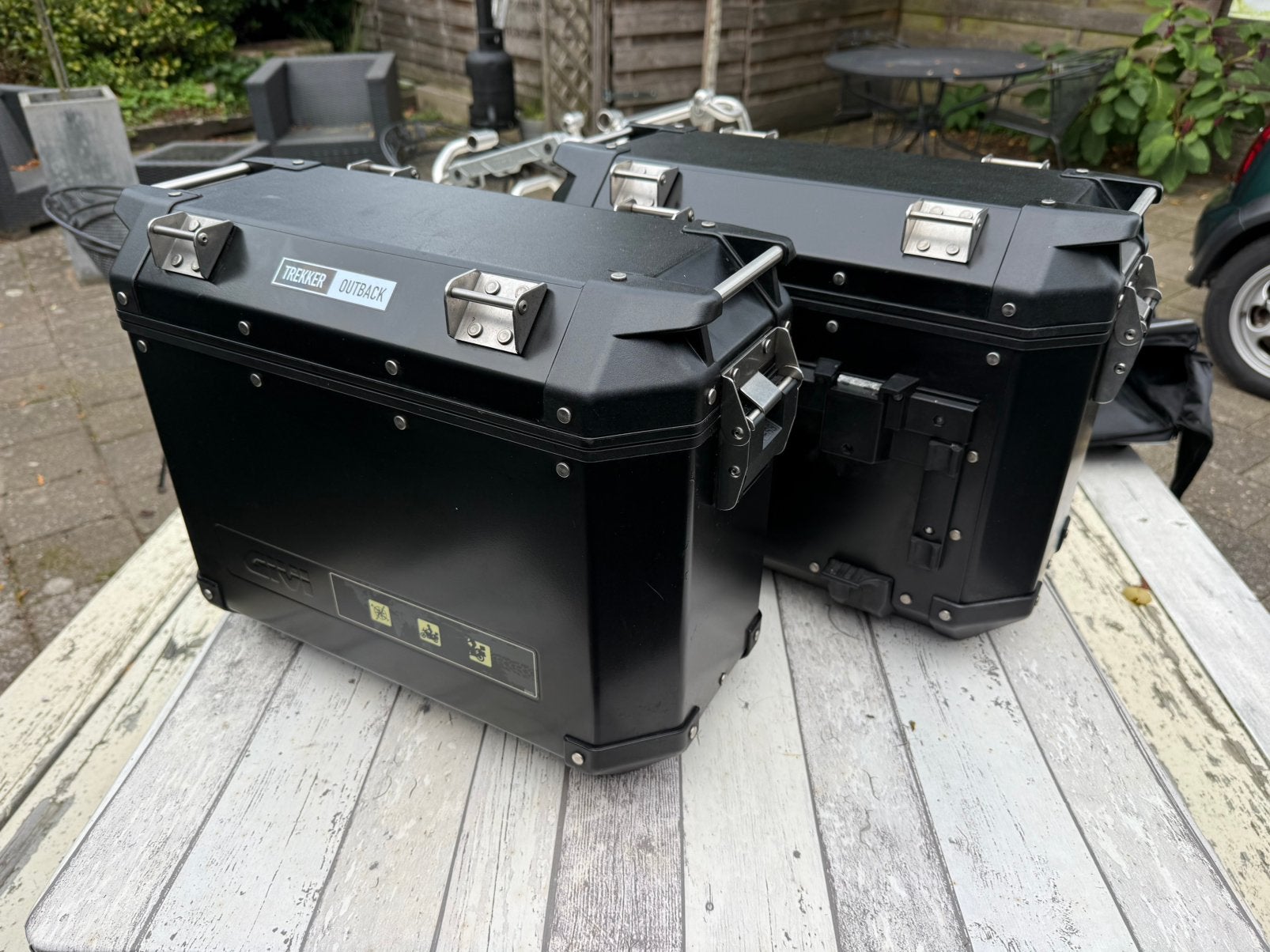 Givi outback zijkoffers en zijkofferrek triumph tiger 900, Ophalen, Zo goed als nieuw