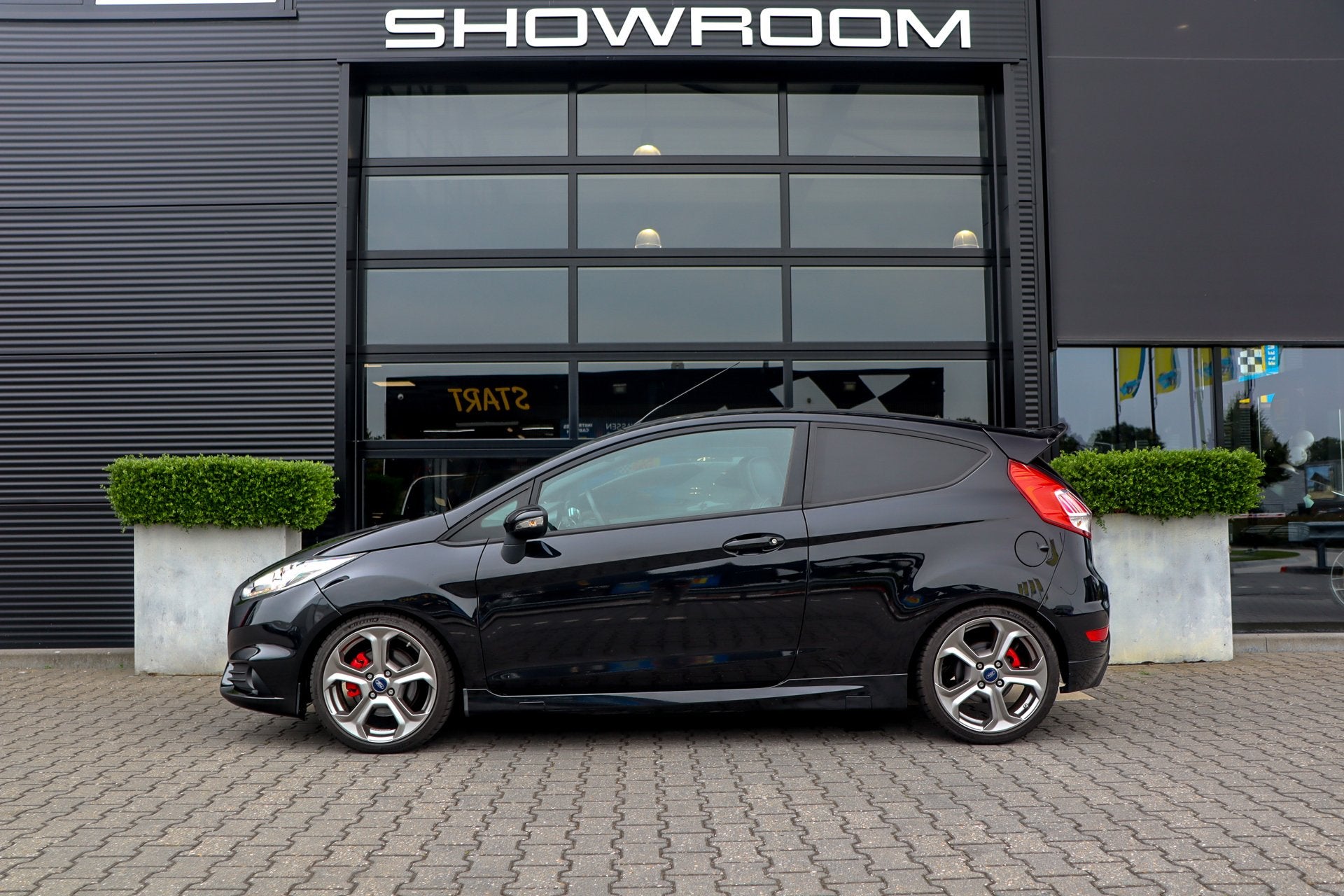 Ford Fiesta 1.6 ST2, 182 PK, Cruise Control, Airco, Facelift, Voorwielaandrijving, 1596 cc, 1063 kg, Gebruikt