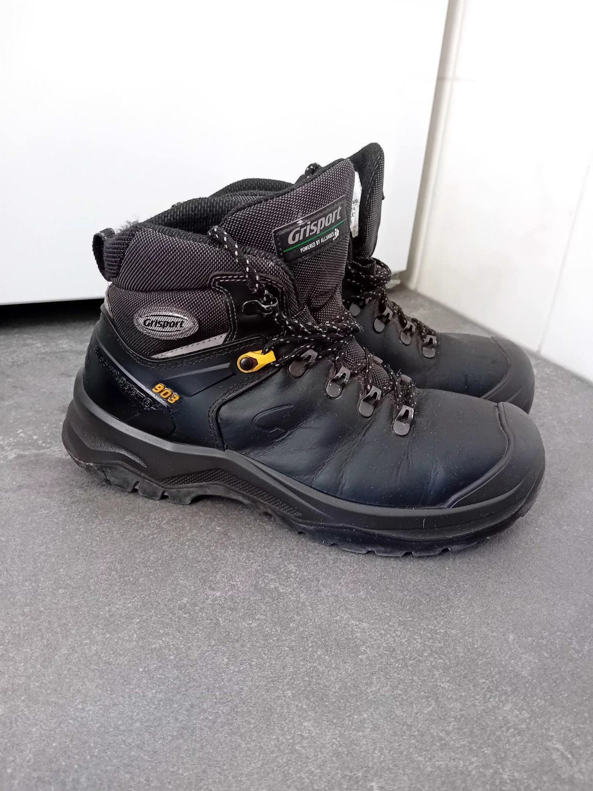 Grisport werkschoenen maat 40, zo goed als nieuw, Doe-het-zelf en Verbouw, Veiligheidskleding, Ophalen, Zo goed als nieuw