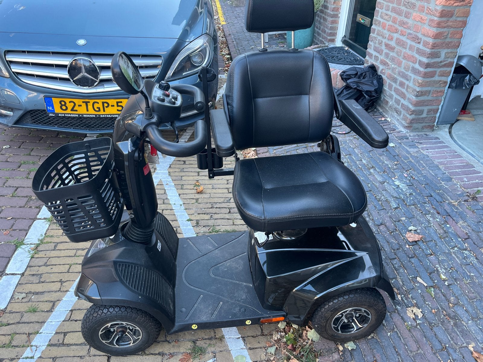 Scootmobiel Drive ST4D antraciet 4 wielen booster, Diversen, Drive, 16 t/m 25 km, Ophalen of Verzenden, Zo goed als nieuw
