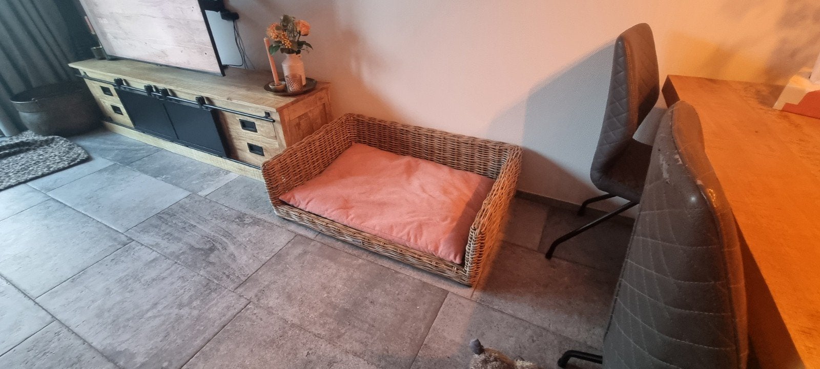 honden mand beeztees riet, Ophalen of Verzenden, Zo goed als nieuw, Riet