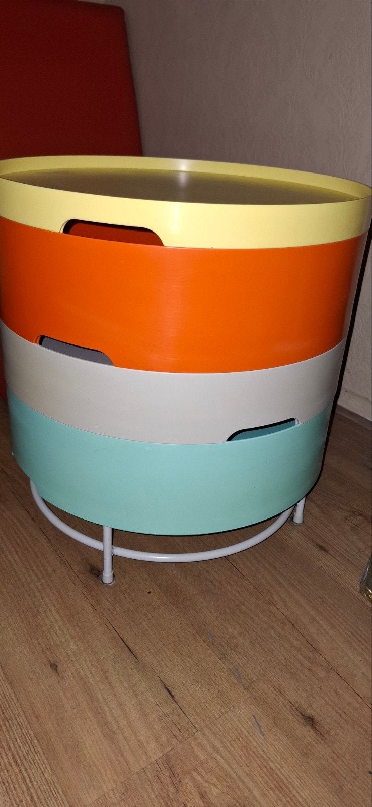 Ikea ps 2014 bijzettafel van T.Richardson C.Brill en A.Willi, Ophalen