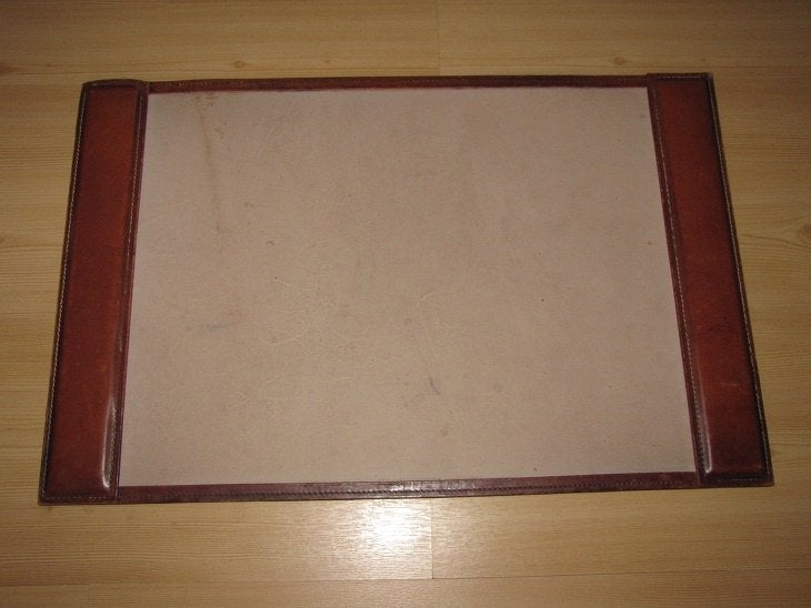 Delvaux Bureau onderlegger, Antiek en Kunst, Verzenden